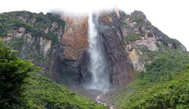 Exkursion zum Wasserfall Salto Ángel