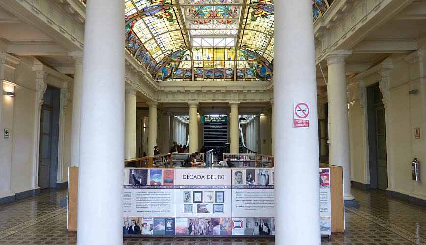 Bahnhof Bibliothek Lima